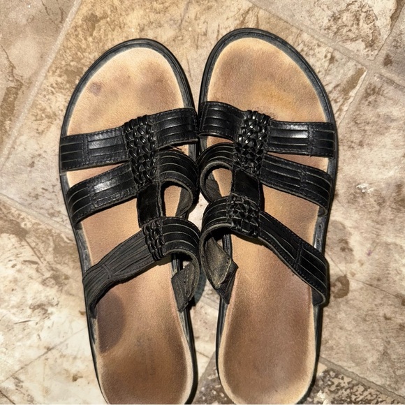 Women’s Clark’s Brand Black Real Leather Strappy Sandals Shoes Size 11/12 - Picture 6 of 15